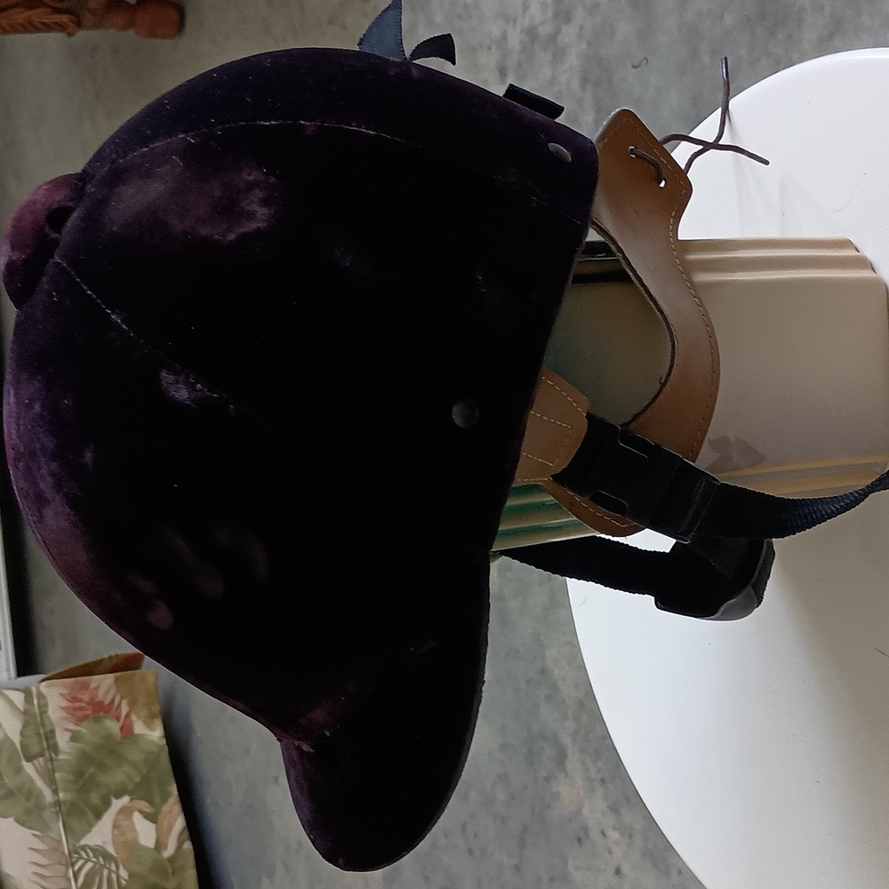 Velvet riding cap